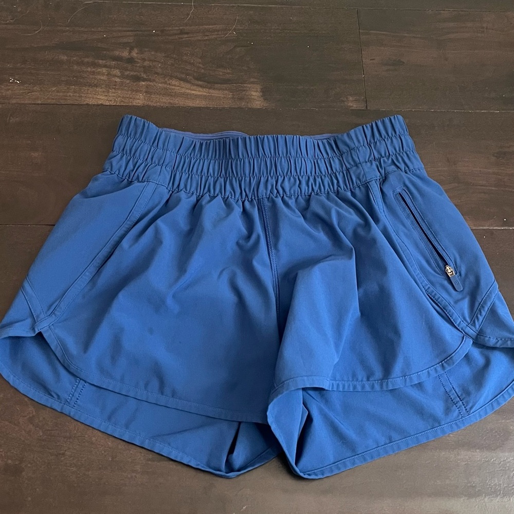 Lululemon Tracker V Short Blue
